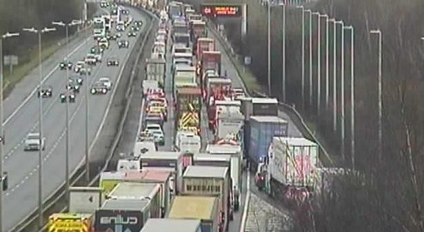 There were delays of 90 minutes after a crashed caused the M62 to close