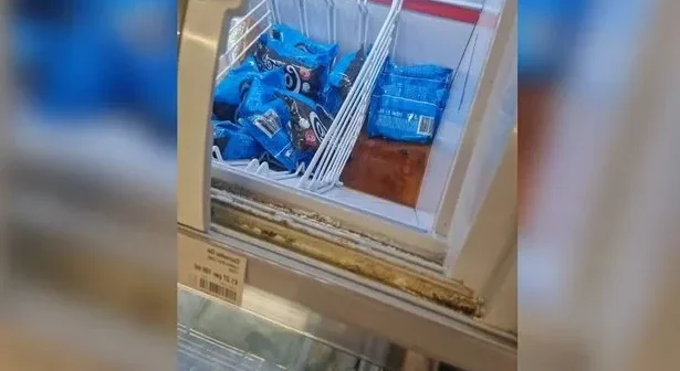 Ice creams in a faulty freezer